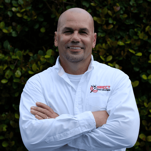 Direct Pest Solutions - Professional pest control technician in Miami providing expert pest inspection and treatment services